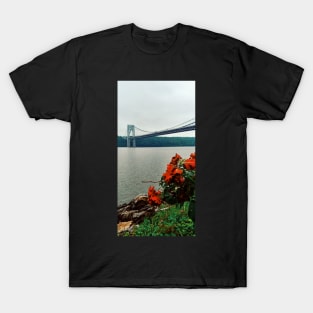 George Washington Bridge Red Roses T-Shirt